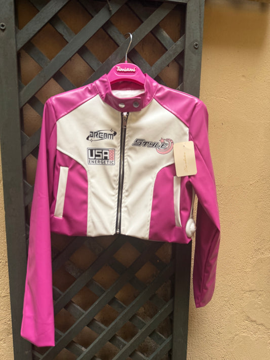 Gialla in pelle corto