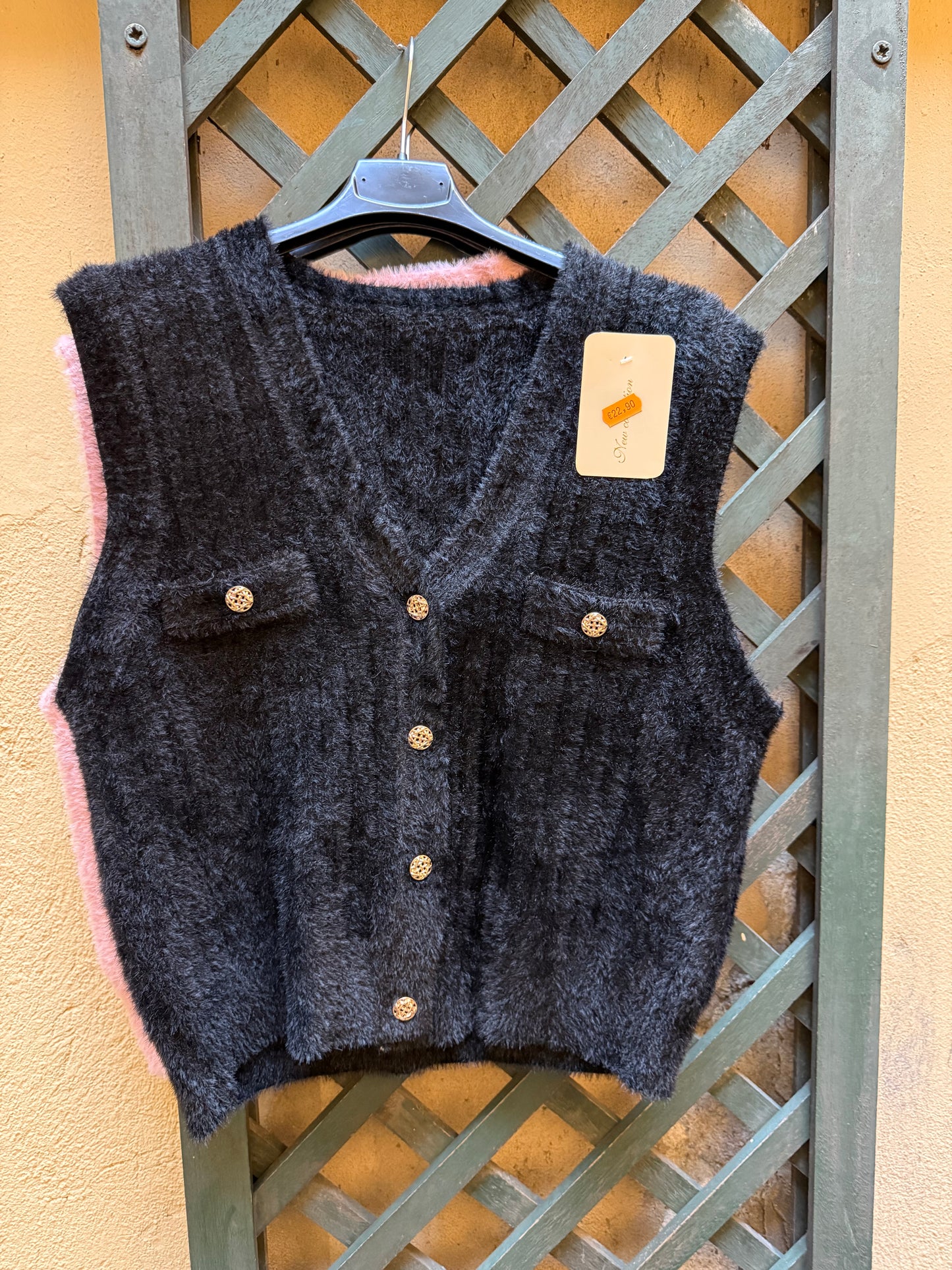 Gilet maglia con bottoni