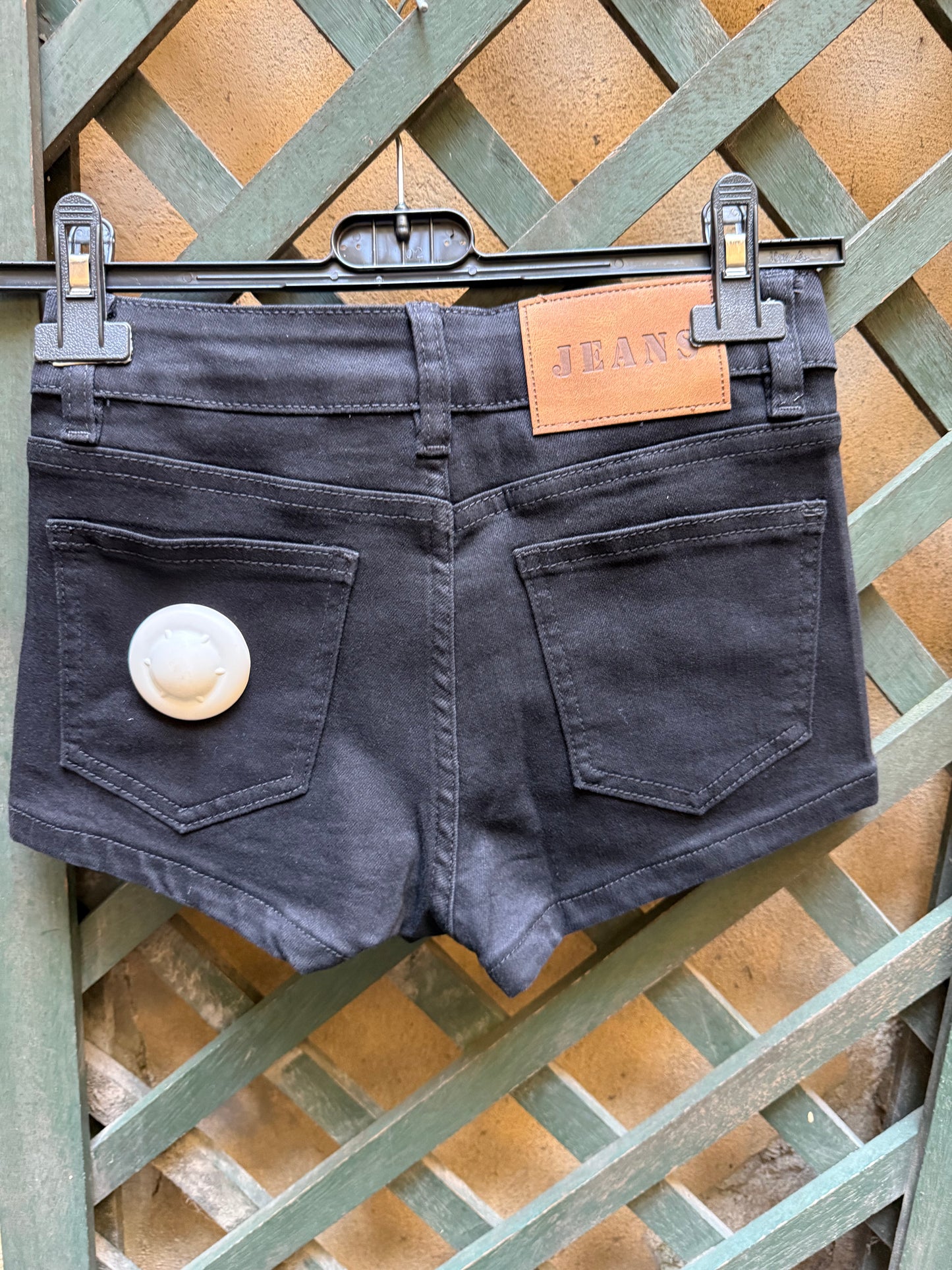 Pantaloncino nero corto