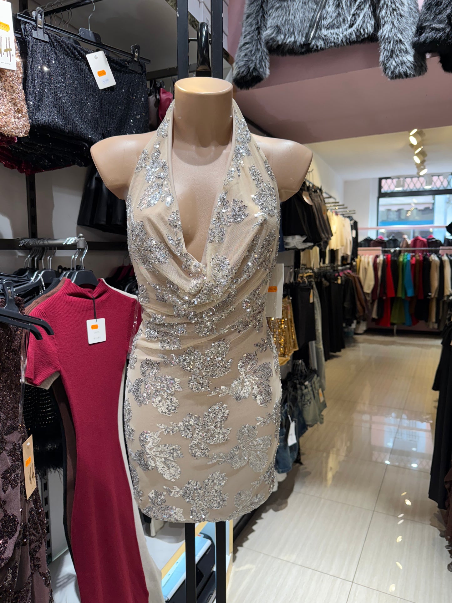 Vestito paillettes corto siero