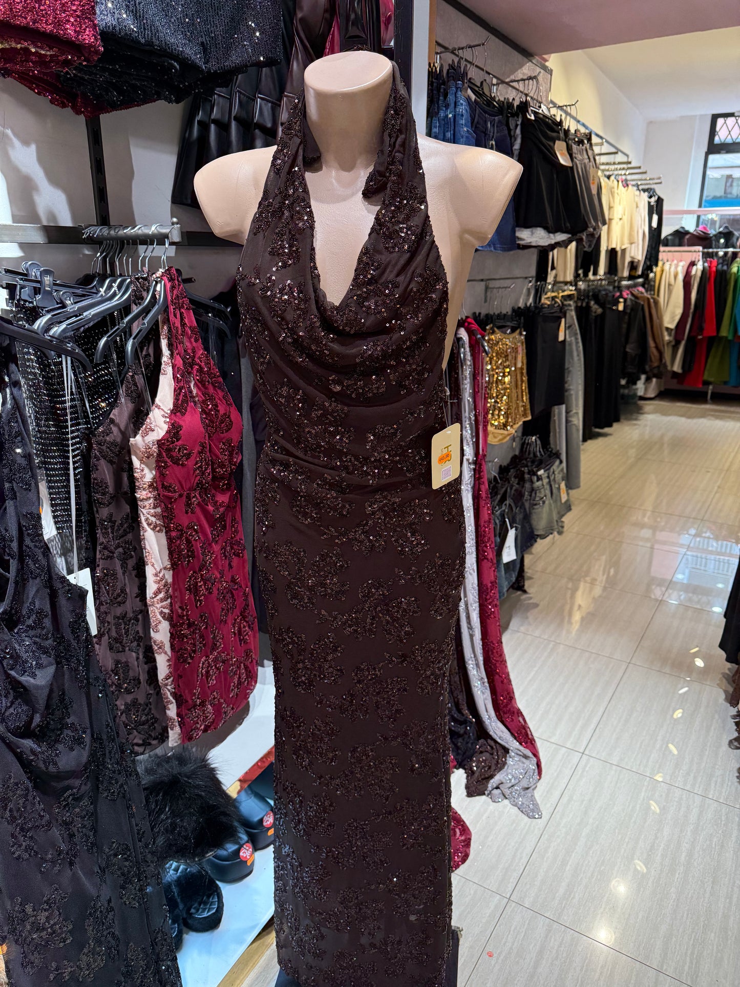 Vestito paillettes lungo siero