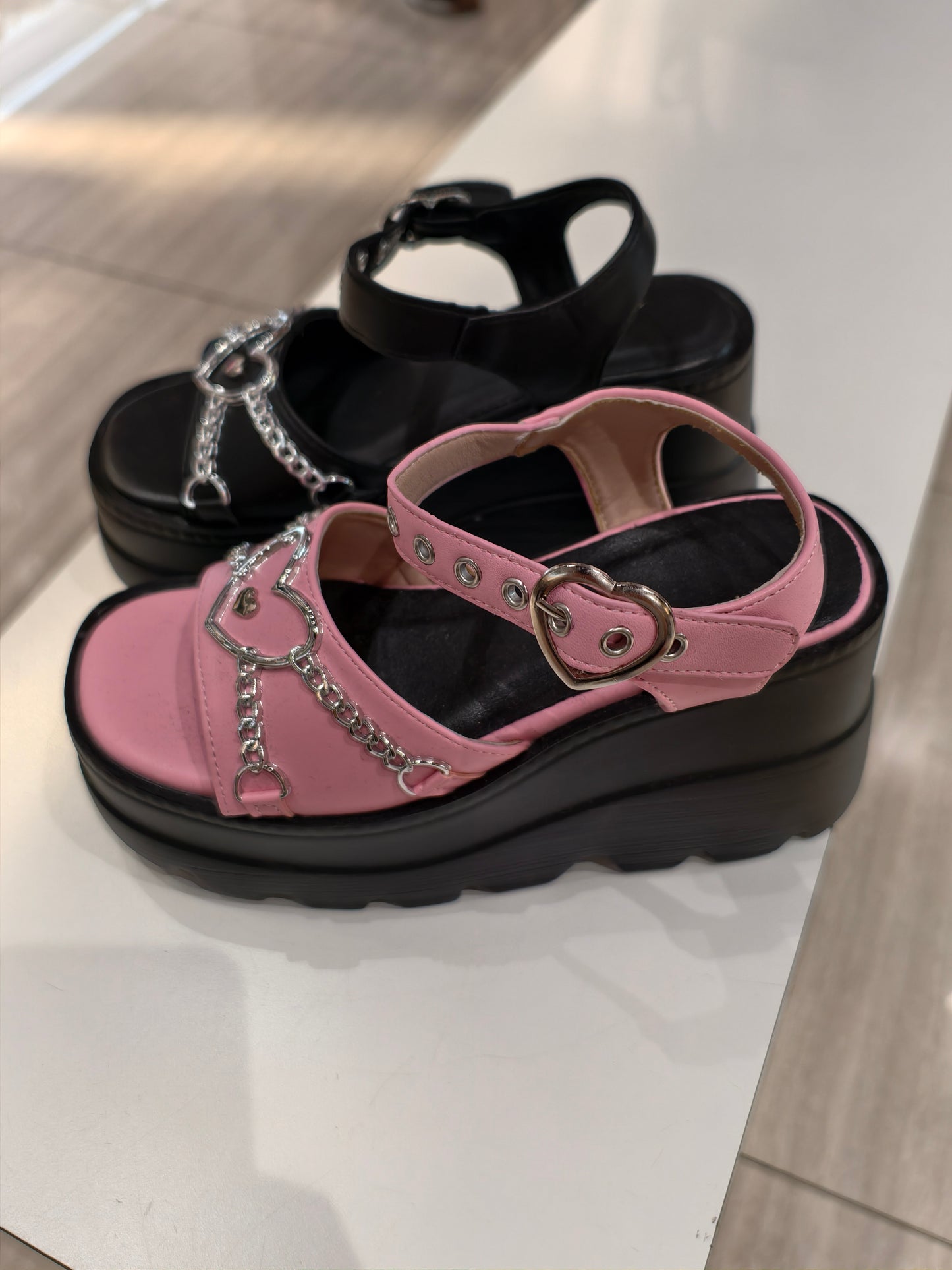 Sandali platform Goth