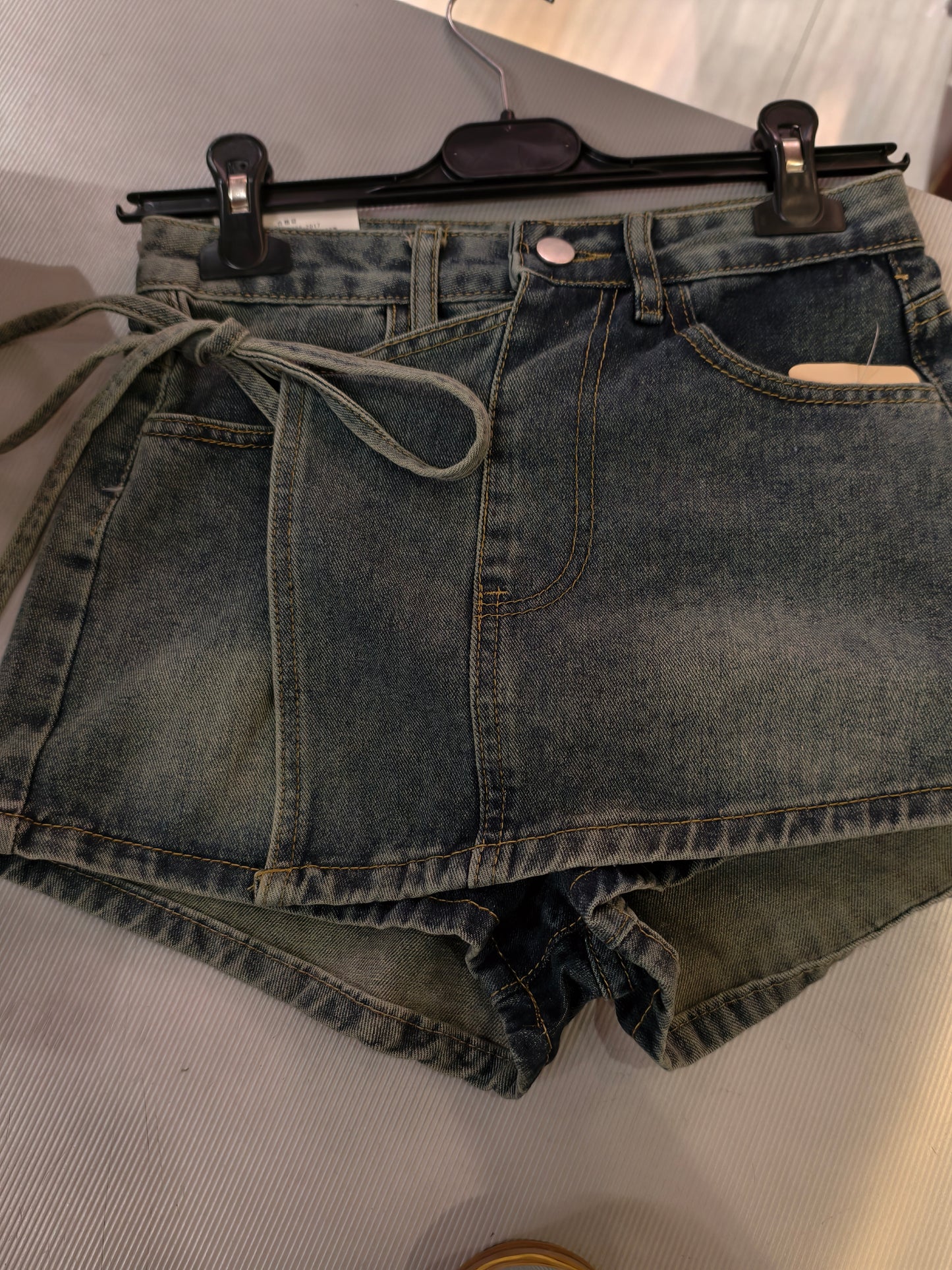 Gonna/pantaloncino apertura laterale