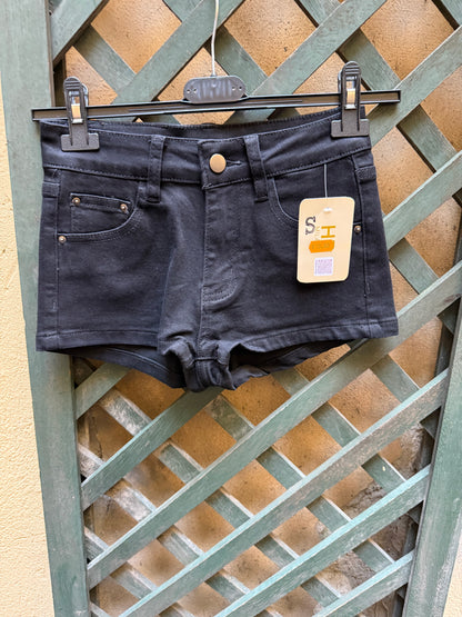 Pantaloncino nero corto