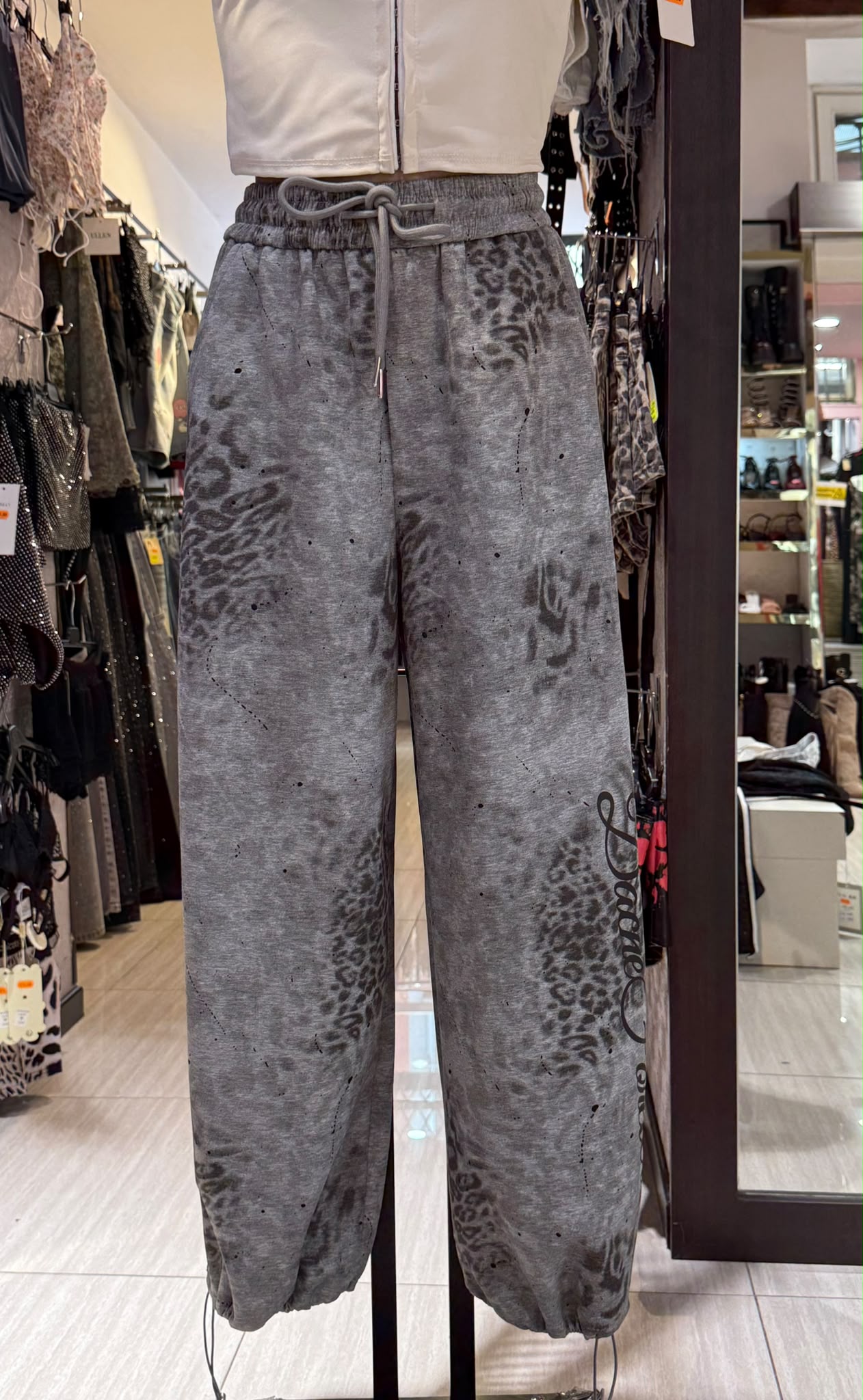 Pantaloni