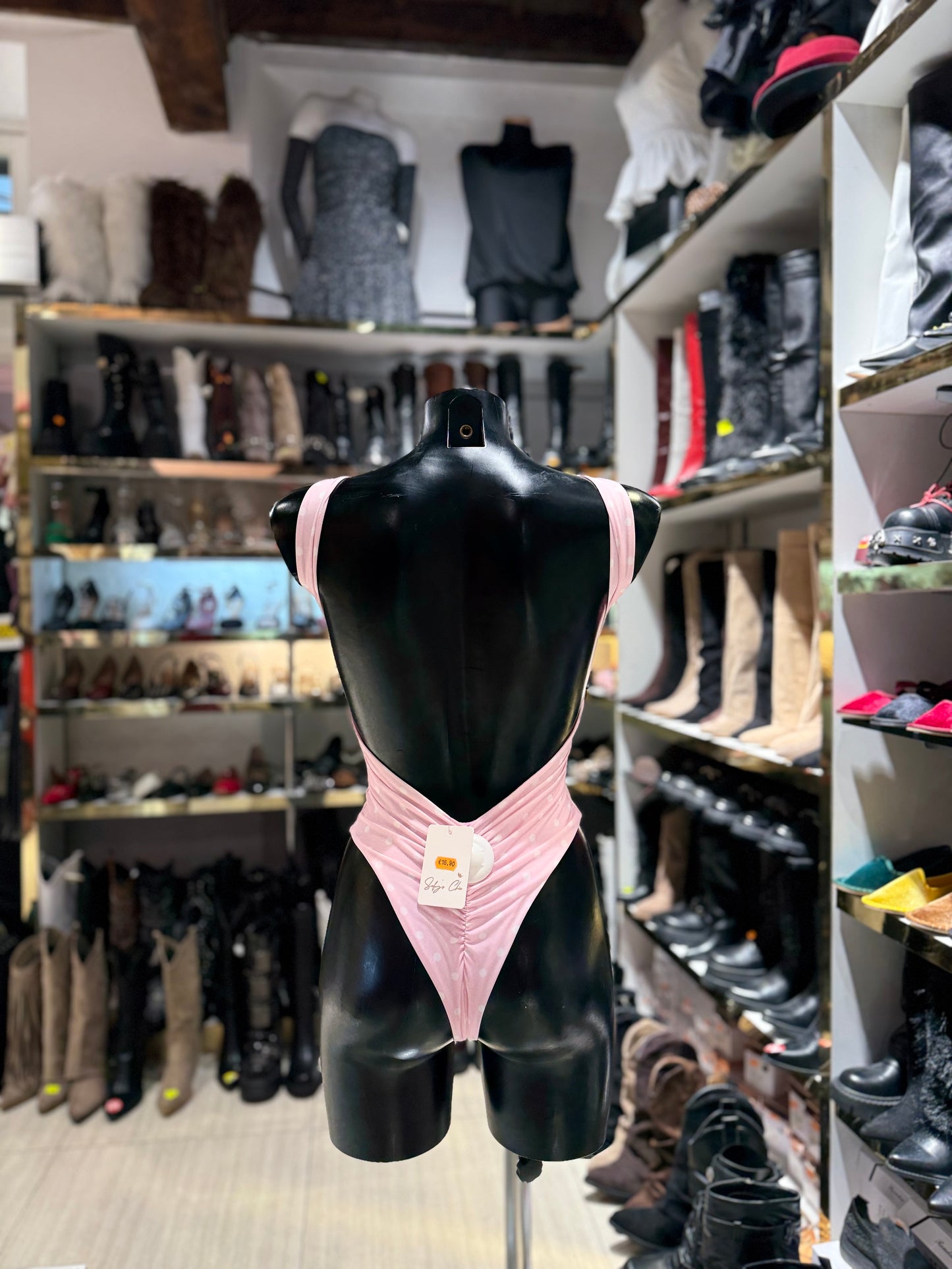 Body 19