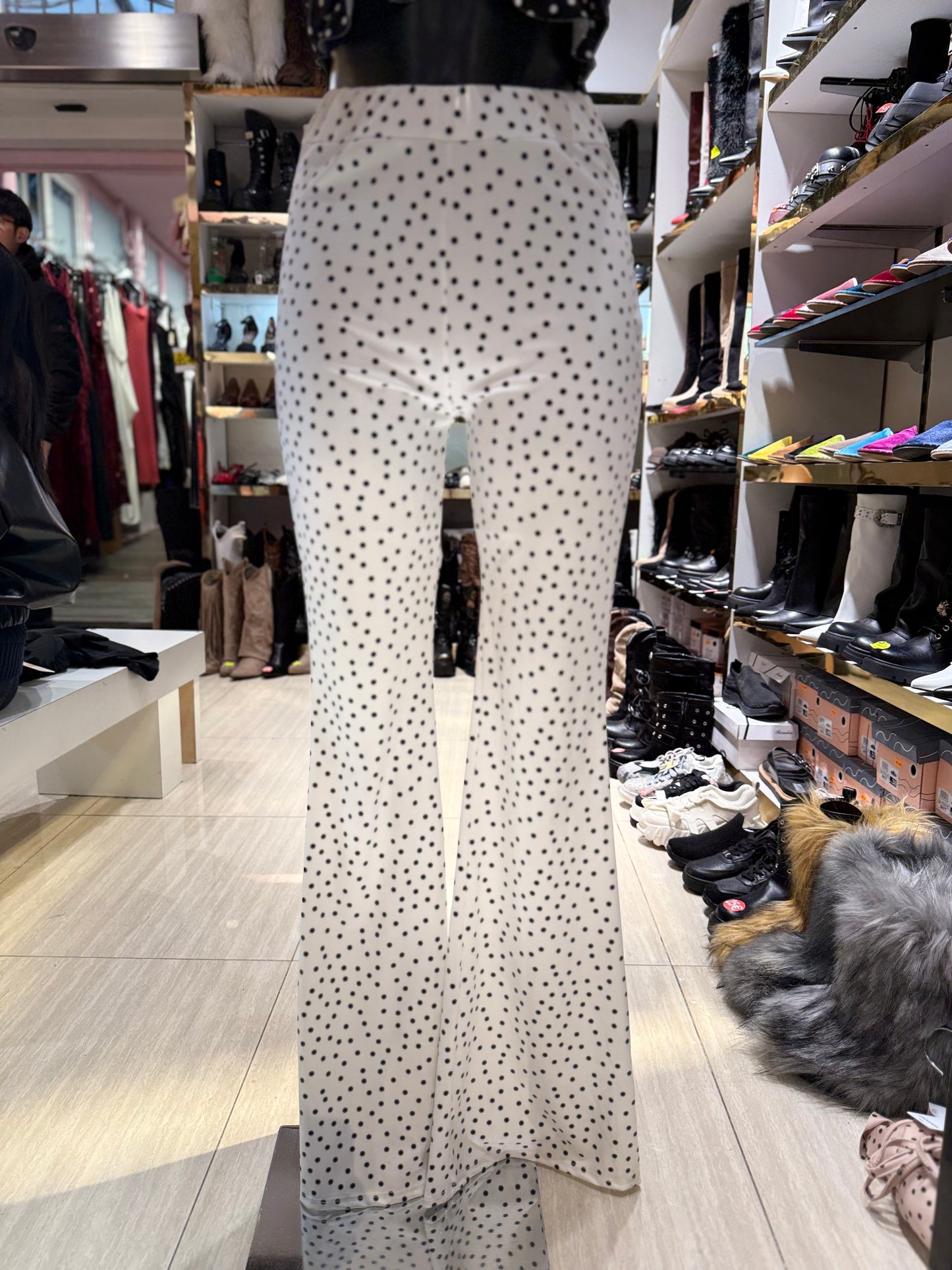 Pantalone 17