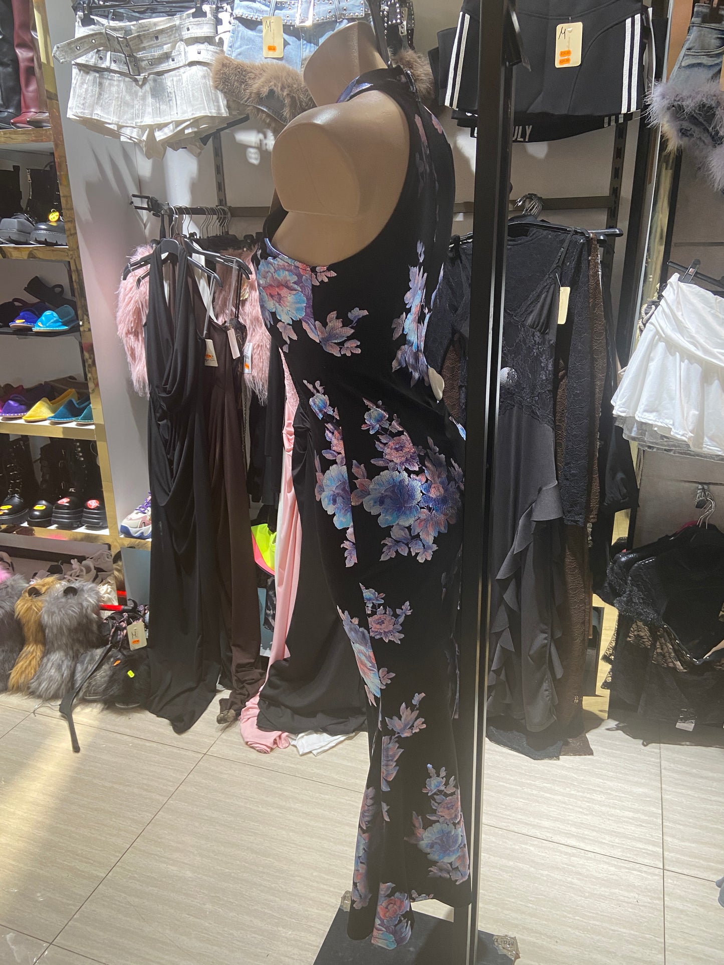 Vestito Linea Futura