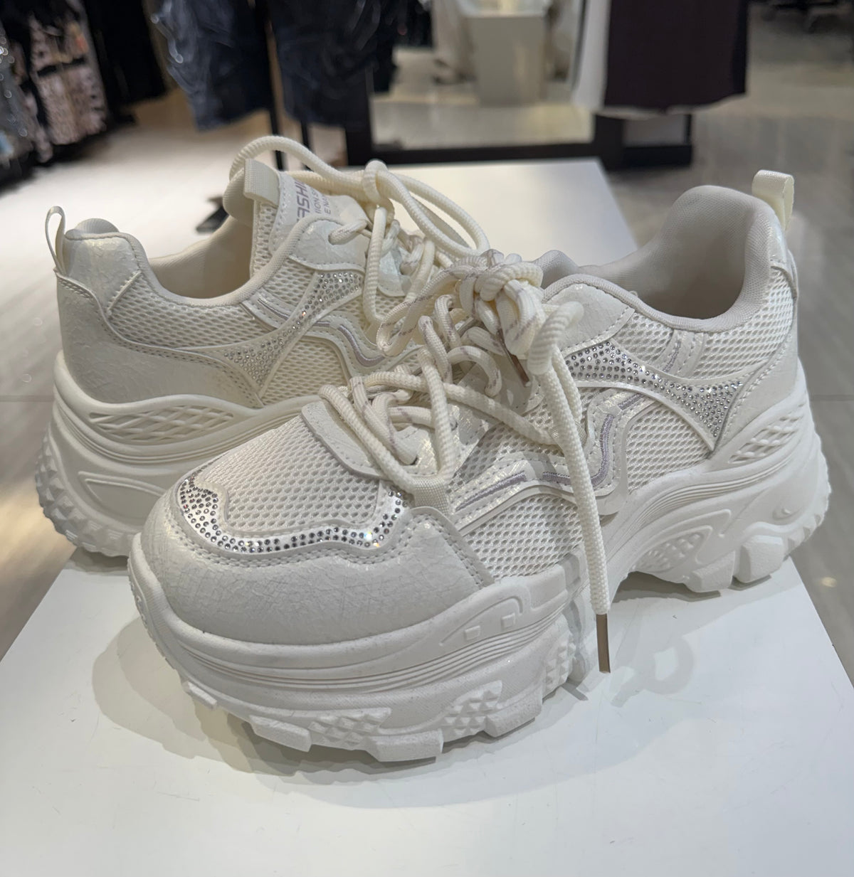 Scarpe da ginnastica bianche
