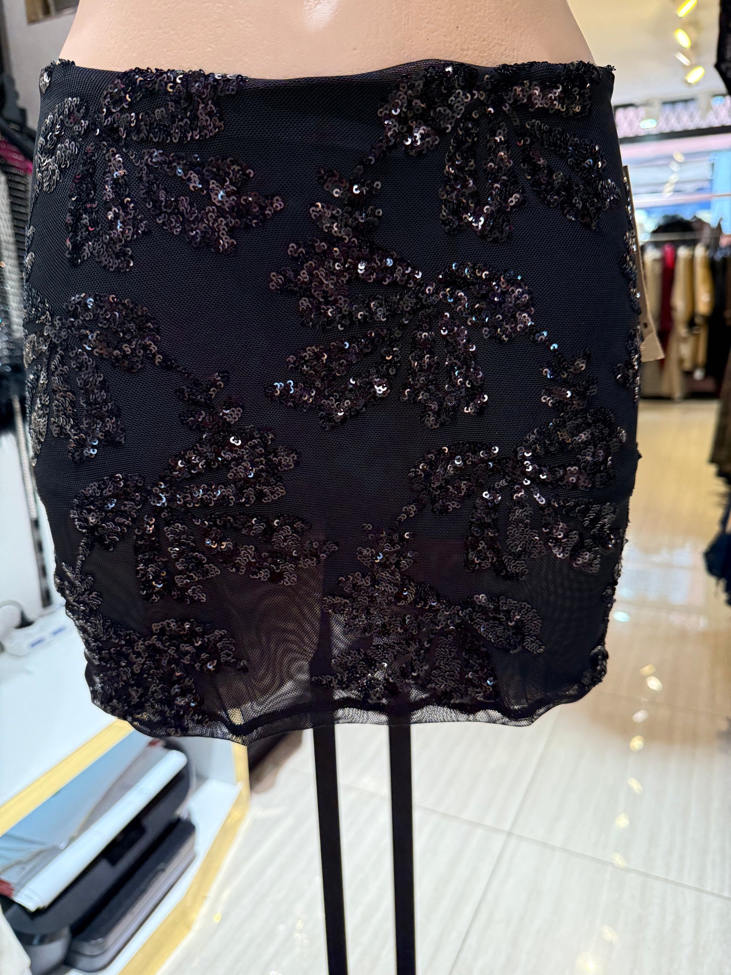 Gonna brillantinato Design