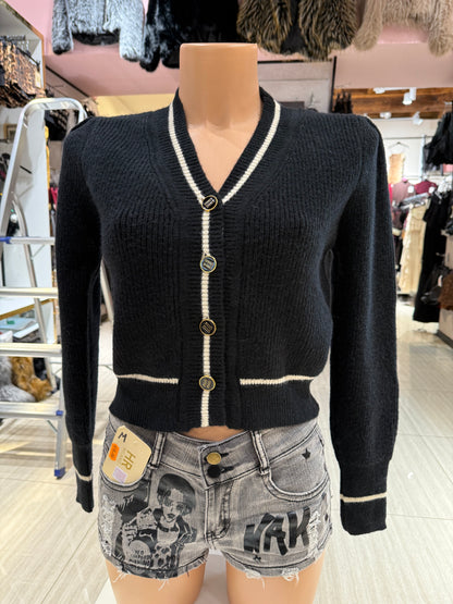 Maglione con bottoni Modella Boutique