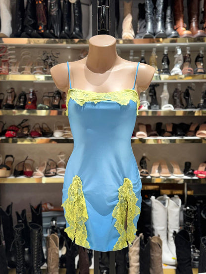 Vestito in pizzo corto