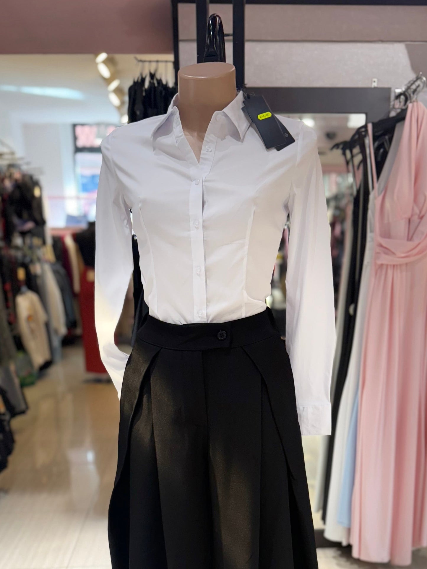 Pantalone 16