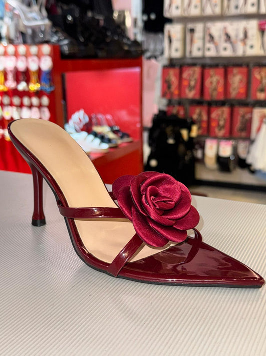 Sandalo Ciabatta con Tacco – Rosa Elegante
