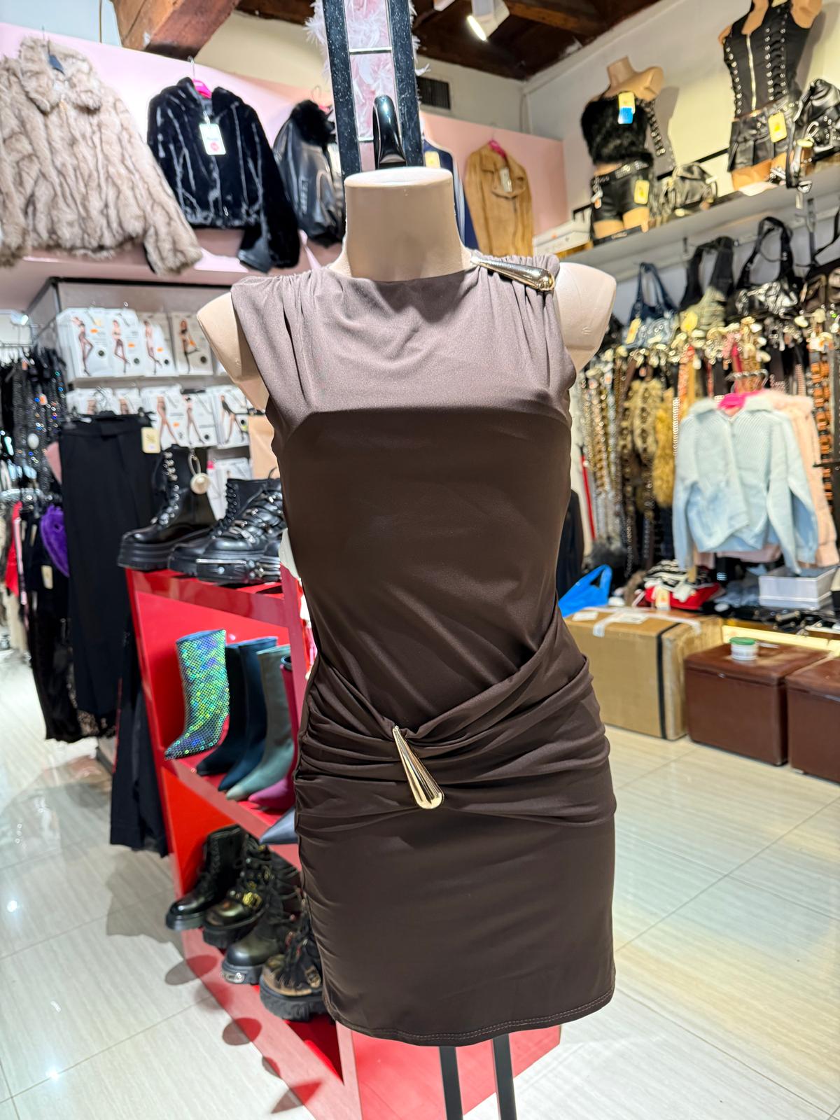 Vestito decorazioni gold