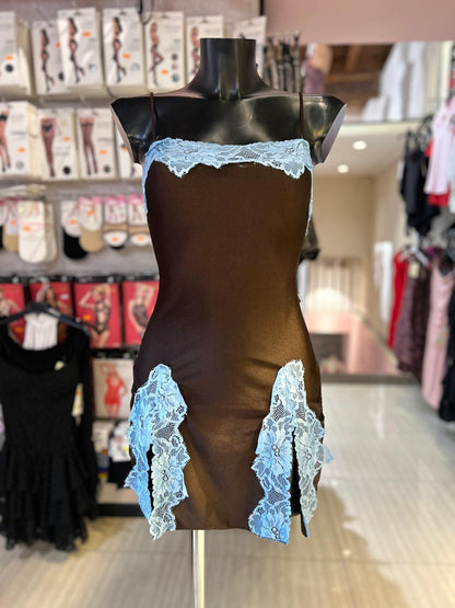 Vestito in pizzo corto