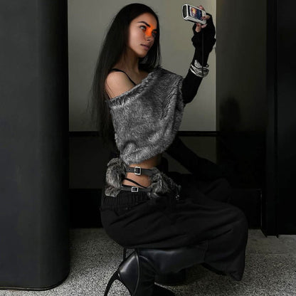 Top maniche lunghe scollato