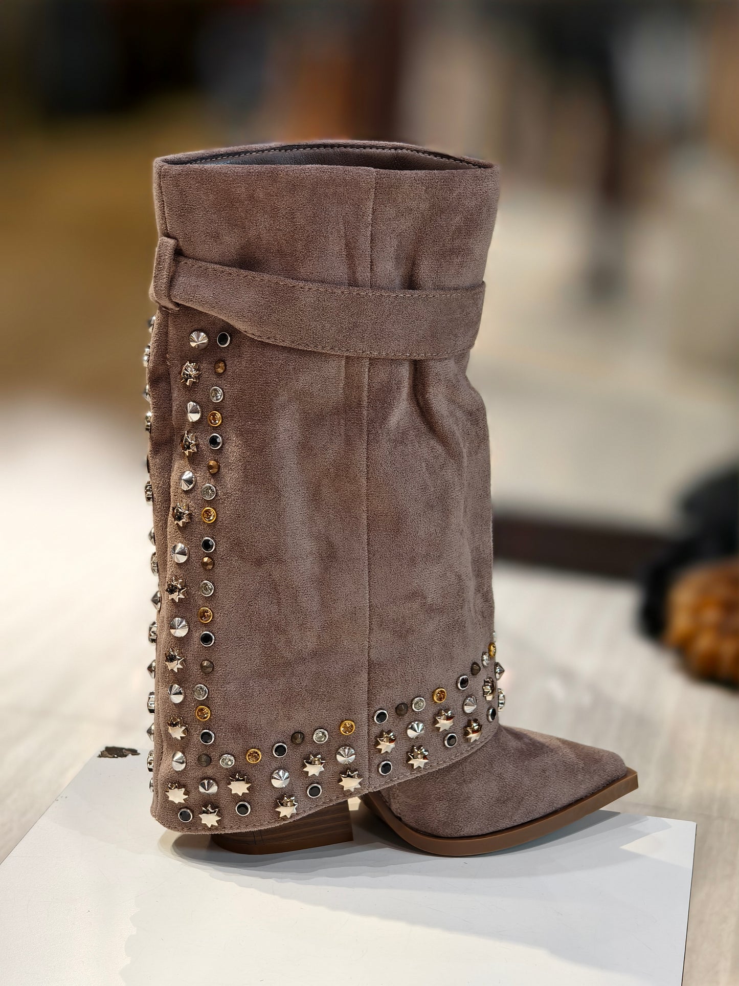 Stivali Camoscio con borchie